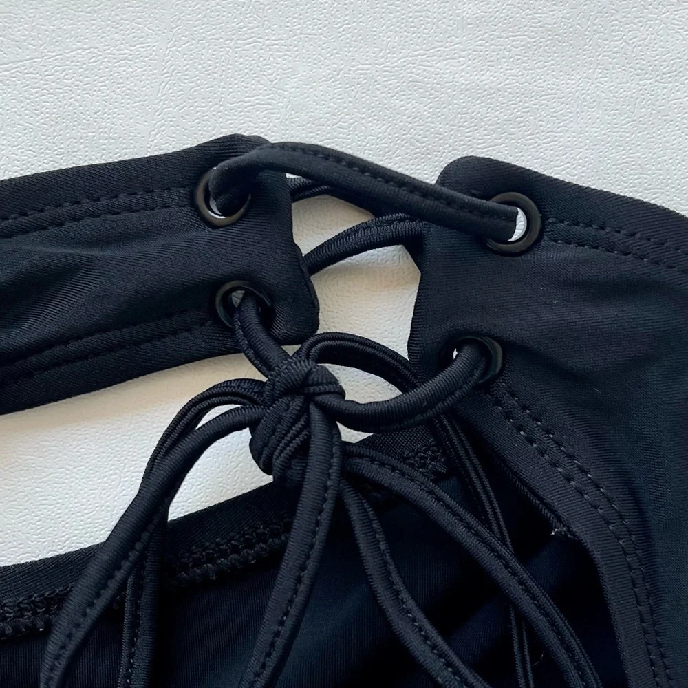 Victoria’s Secret Black String Bikini w/Edgy Lace-Up Details Top (M) Bottom (L) - Picture 3 of 10